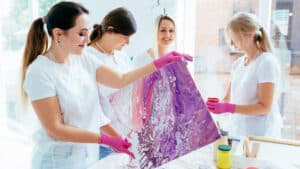 Acrylic Pouring Workshop Hemmingen