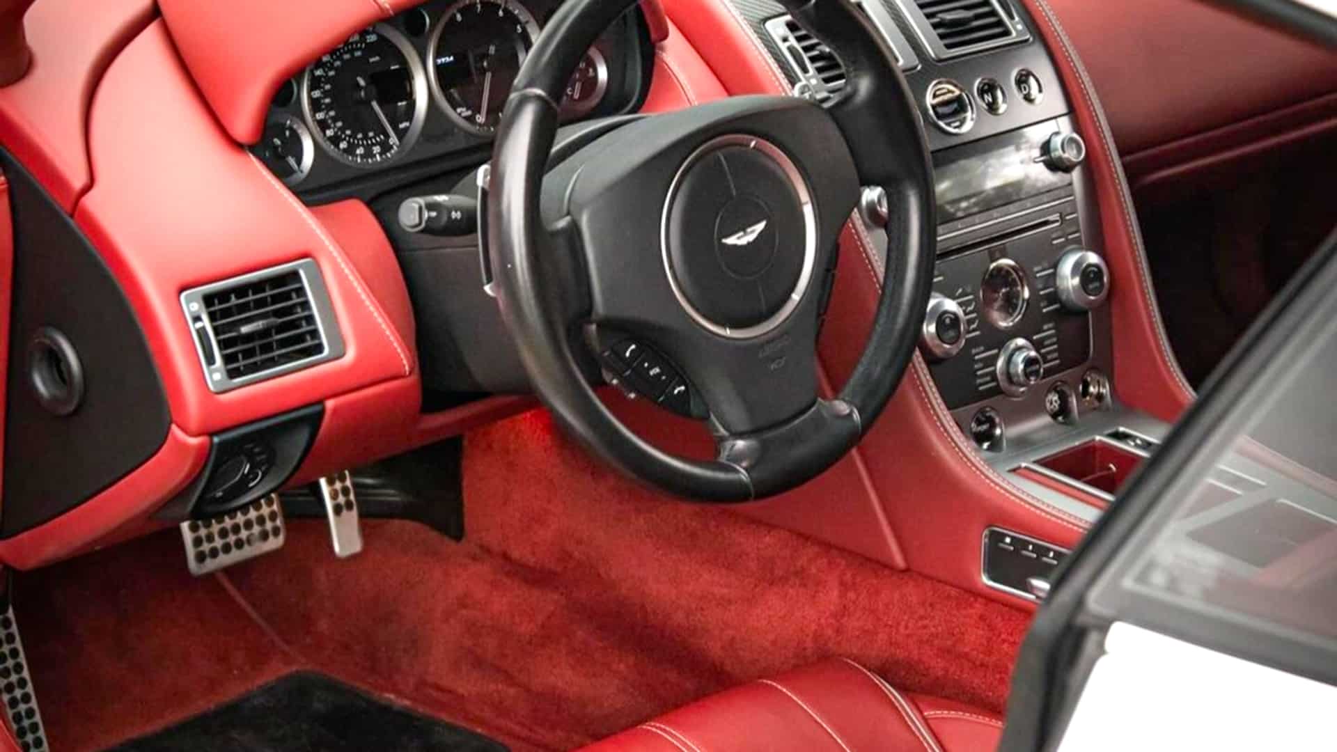 Aston Martin mieten Weil der Stadt (30 Min.)