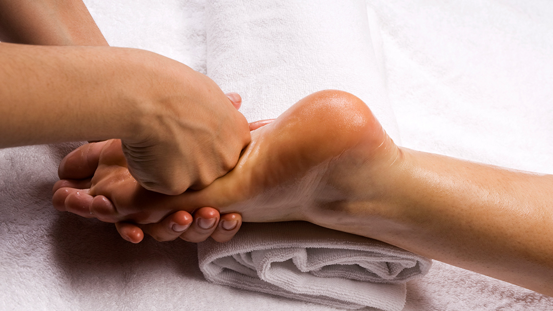 Ayurvedische Fußmassage für Frauen Berlin