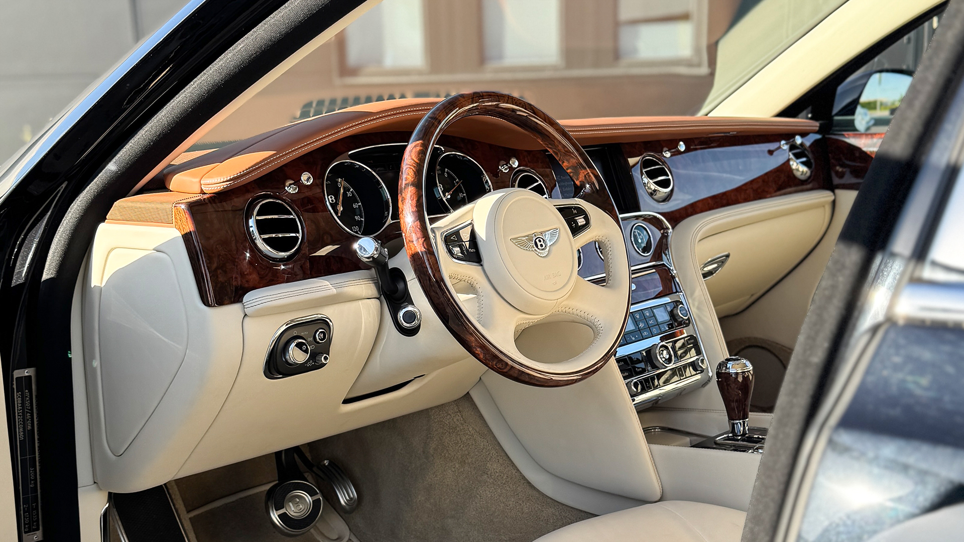 Bentley Mulsanne mieten (12 Std.)