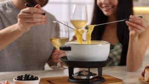 Fondue in der stehenden Skigondel Furth bei Landshut für 4