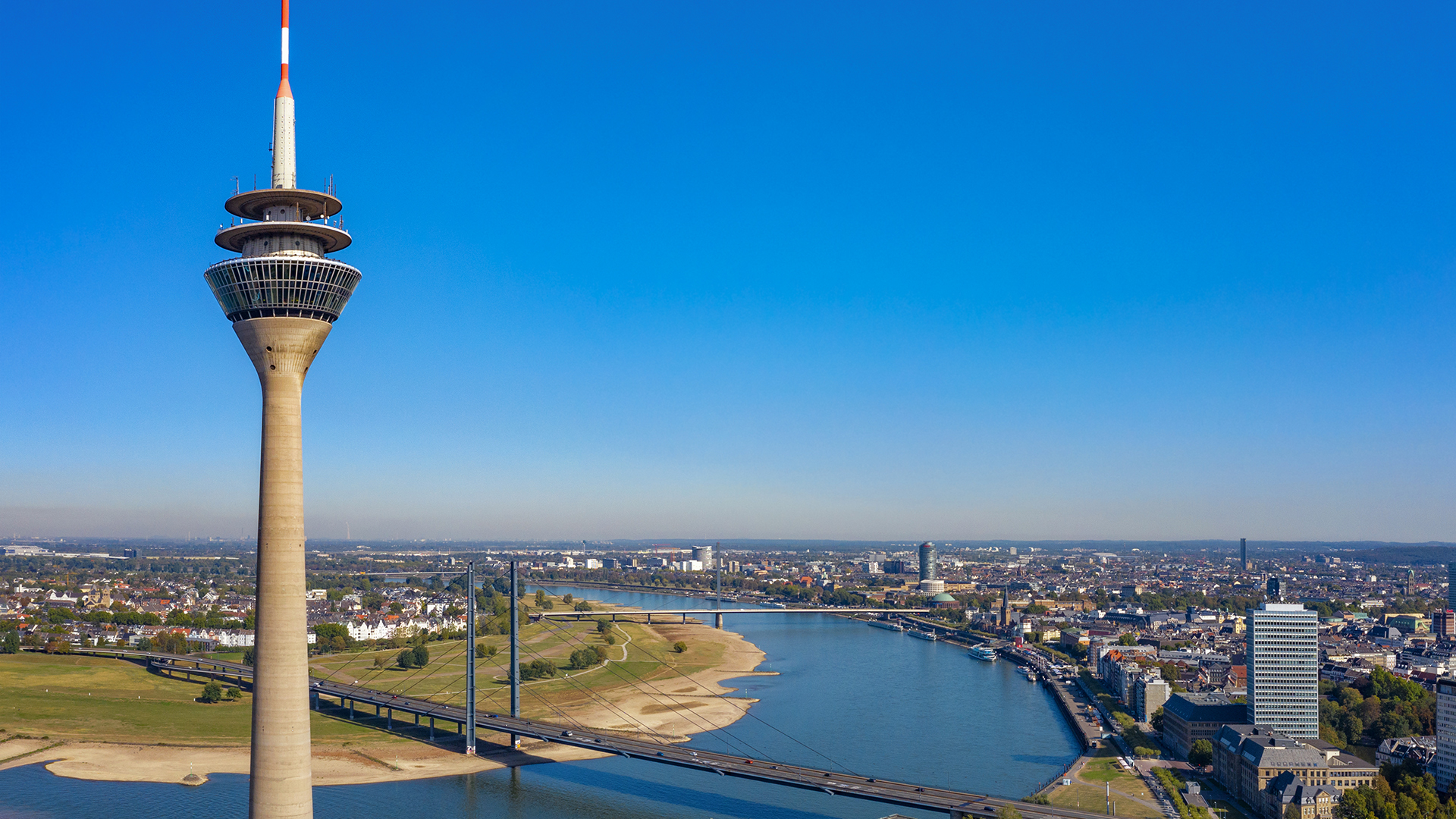 Frühstück & Rheinturm Düsseldorf für 2