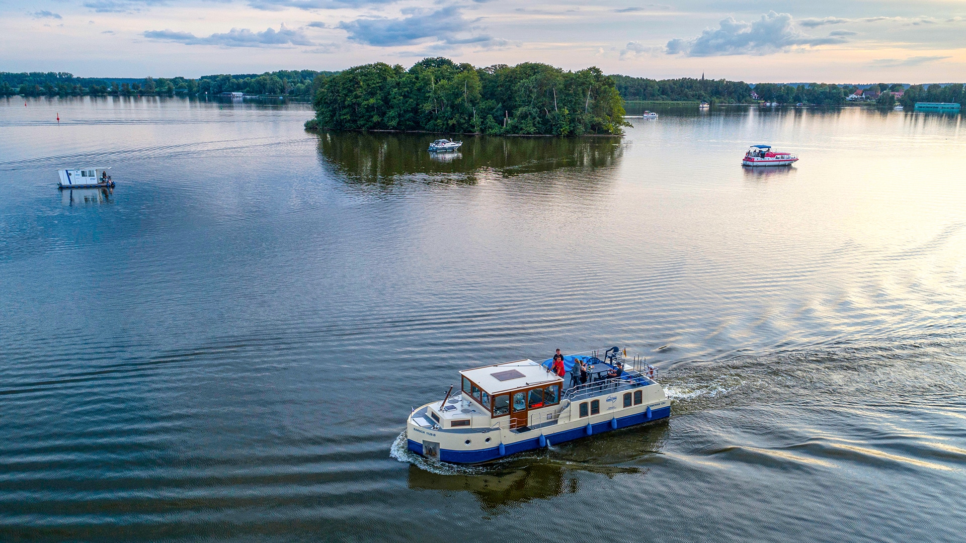 Hausboot-Übernachtung Rechlin für 5 (4 Nächte)