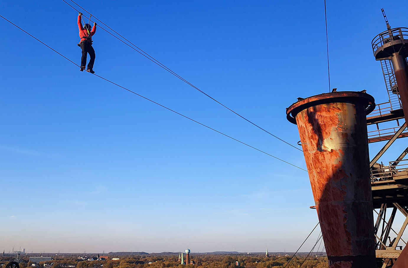 Hochseilgarten im Stahlwerk in Duisburg