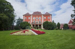 Kurzurlaub im Chateau Resort Detenice für 2 (2 Nächte)