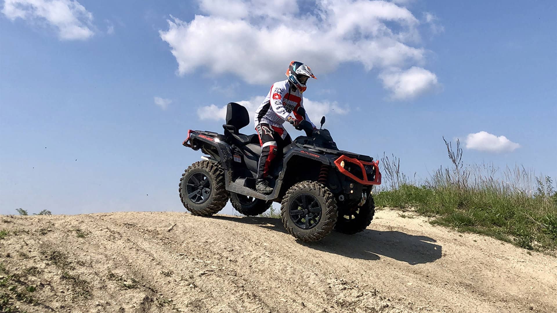 Männer-Action-Tag mit Panzer selber fahren - Milovice