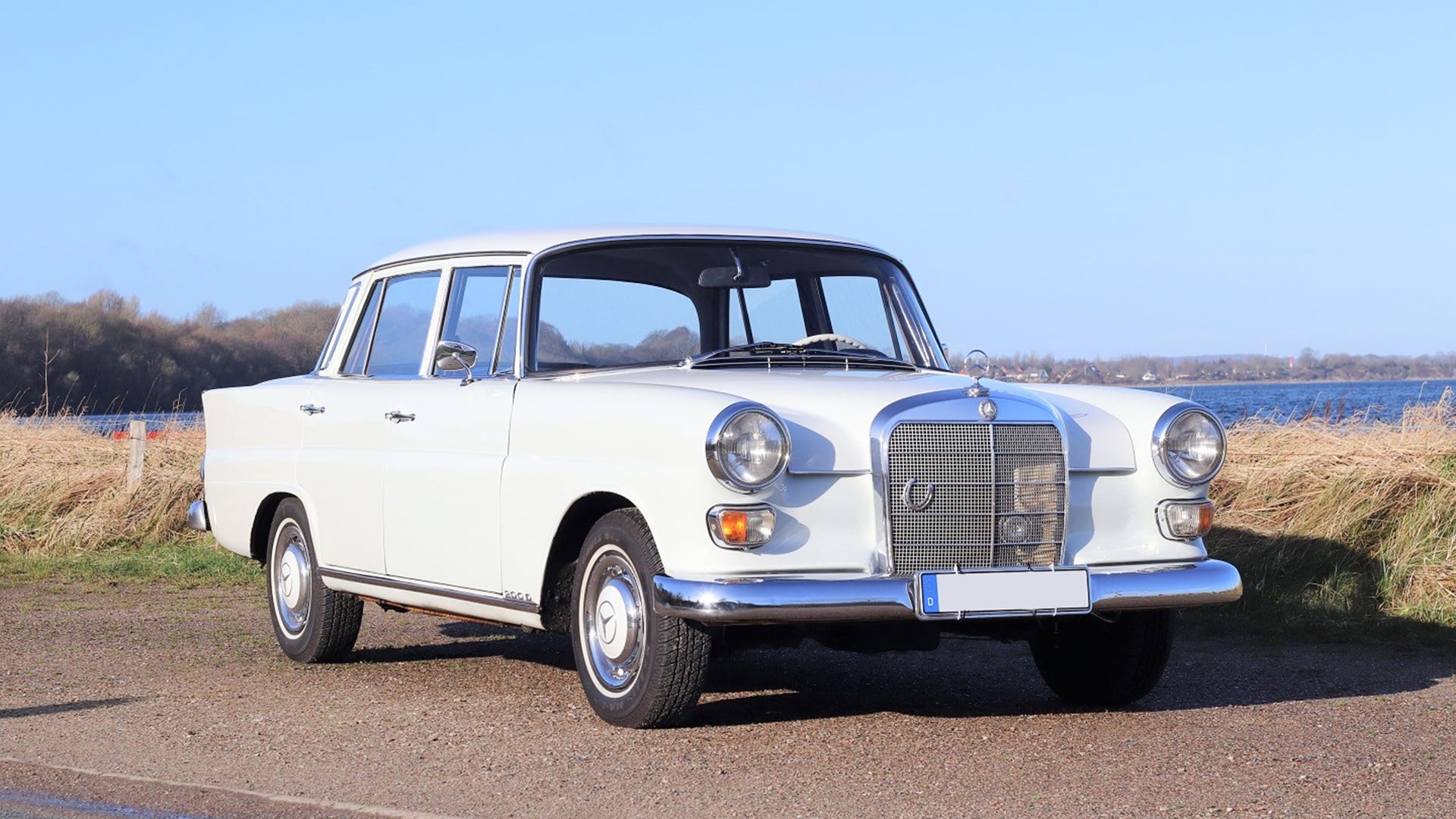 Mercedes Oldtimer fahren Wees (4 Std.)