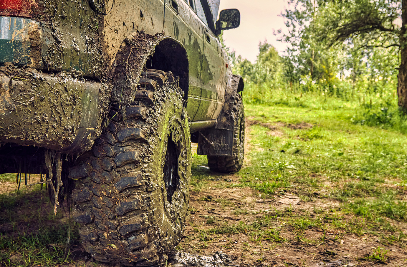 Mercedes Puch G offroad fahren in Stockerau