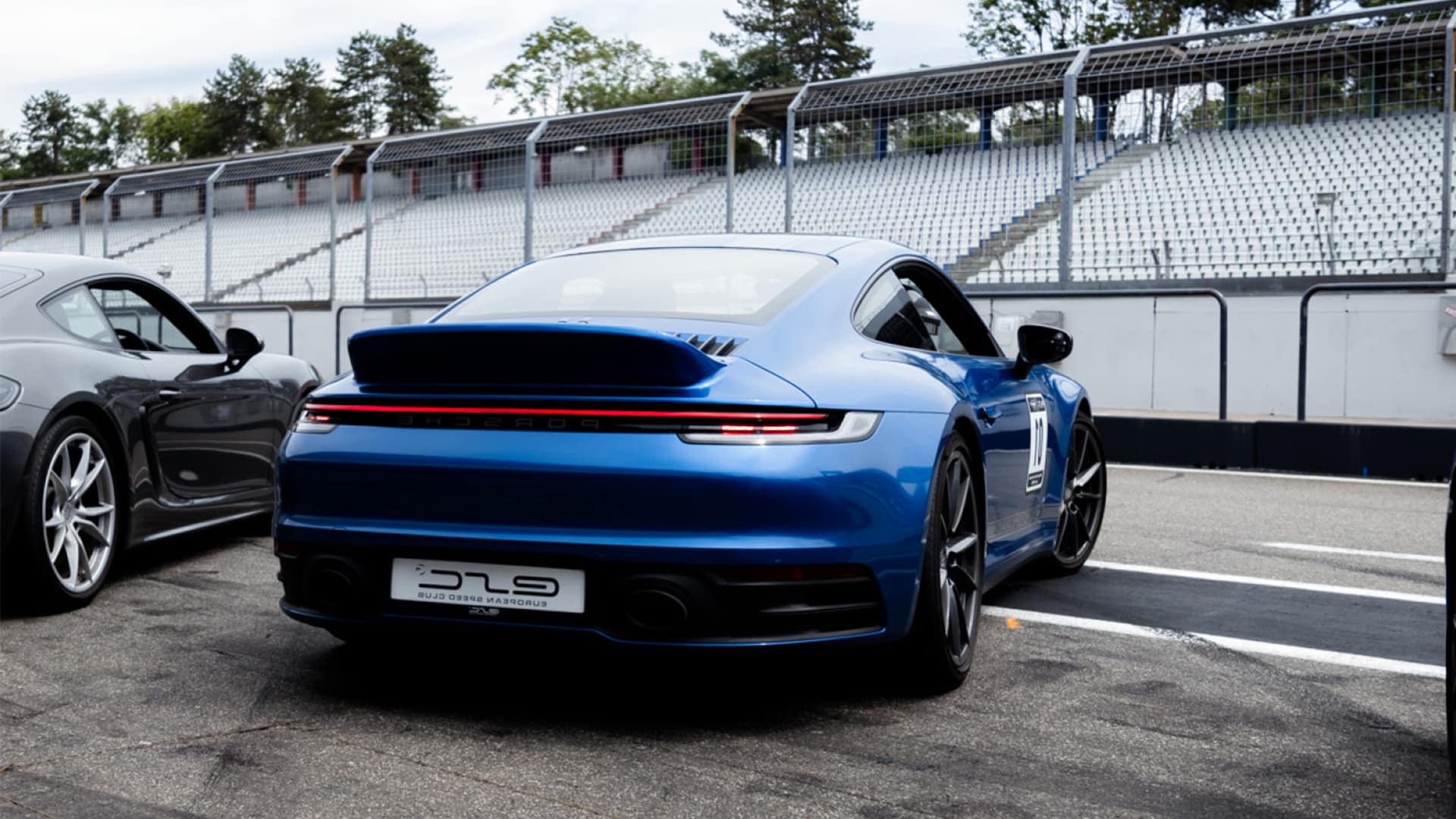 Rennstrecken Training im Porsche Tag Nürburgring