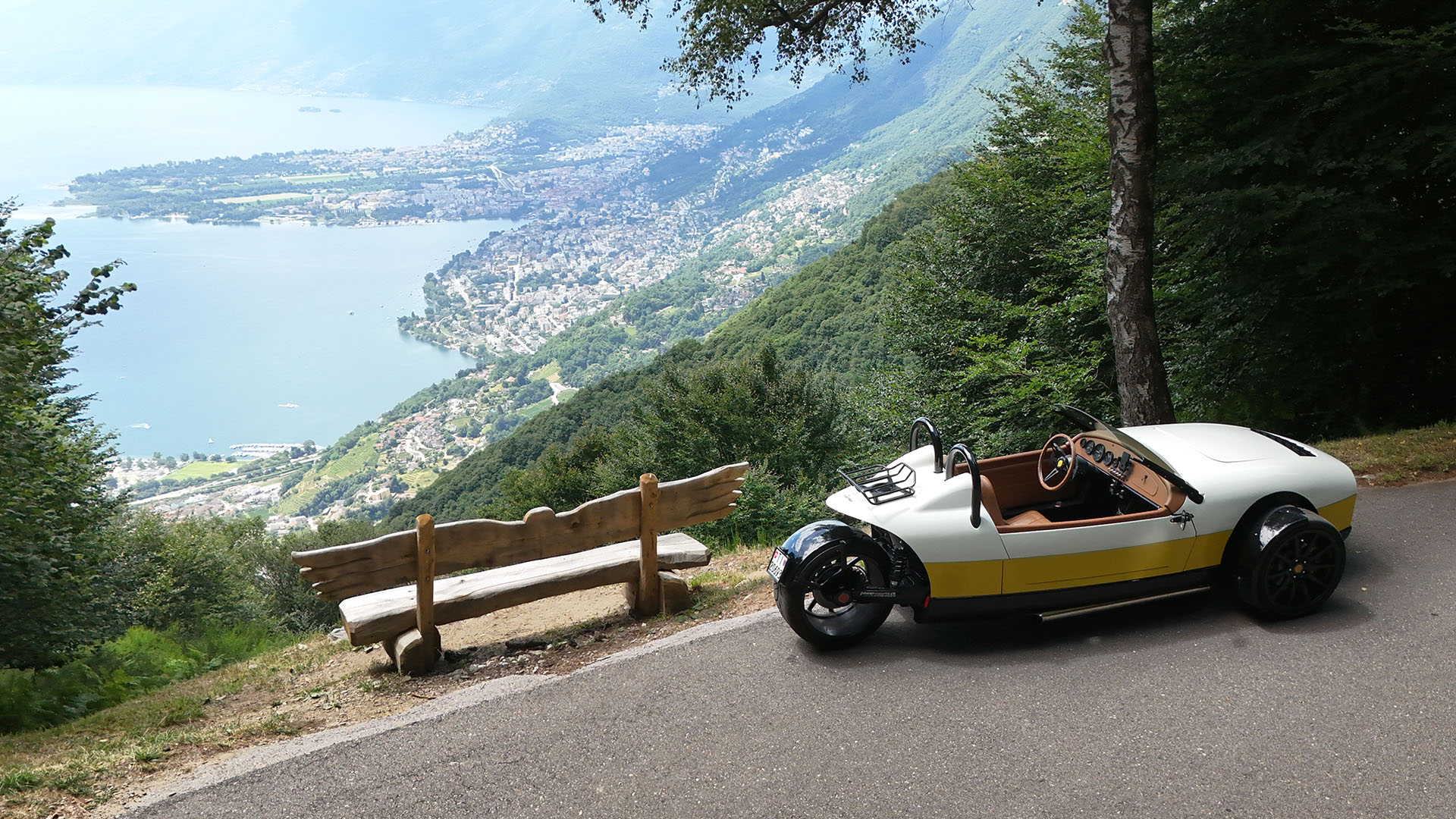 Vanderhall Roadster Fahrt ab Locarno (Valley Ride 5h)