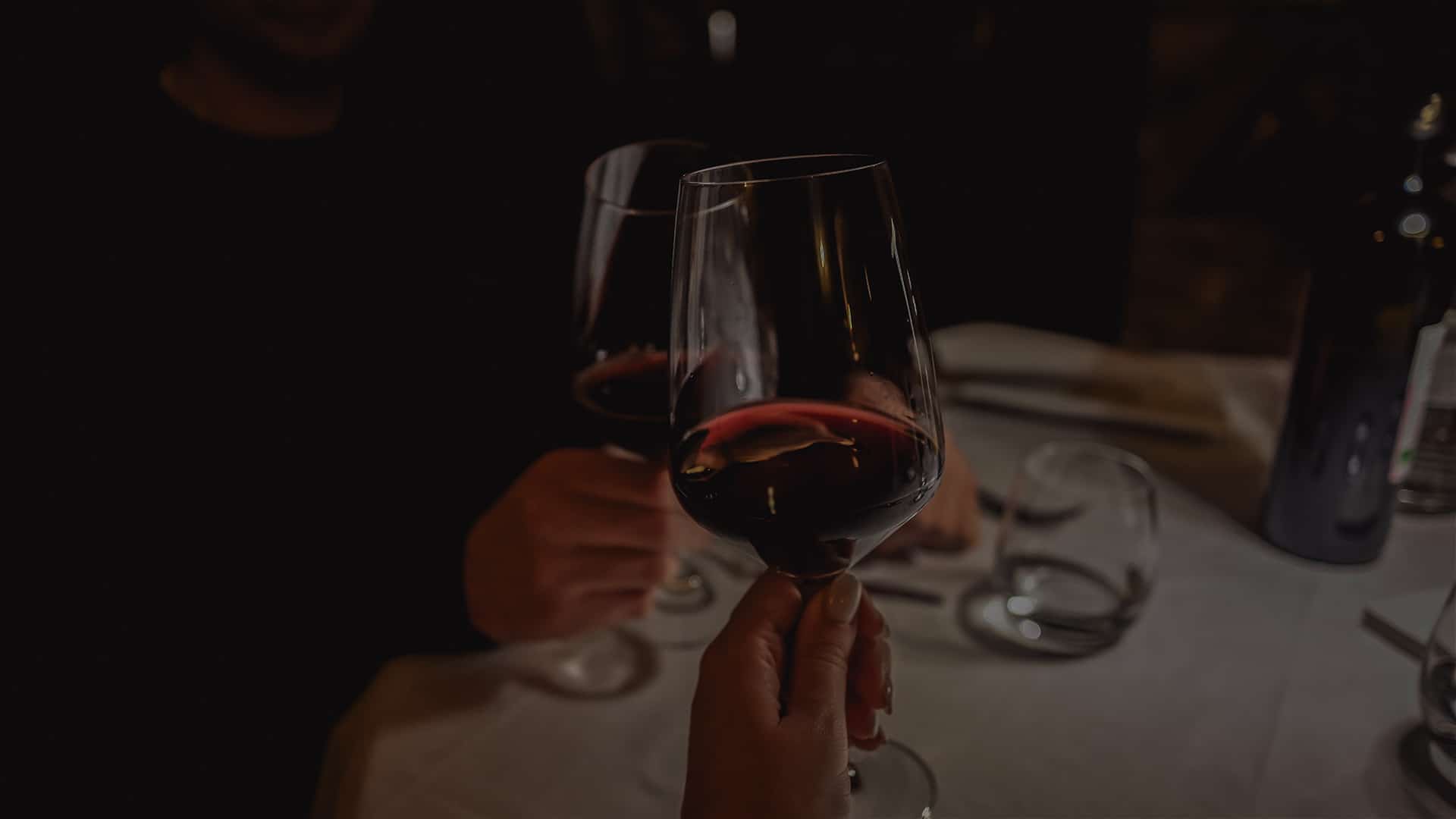 Weinverkostung im Dunkeln Schriesheim