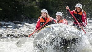 Wildwasser-Rafting im 3er-Boot im Ötztal