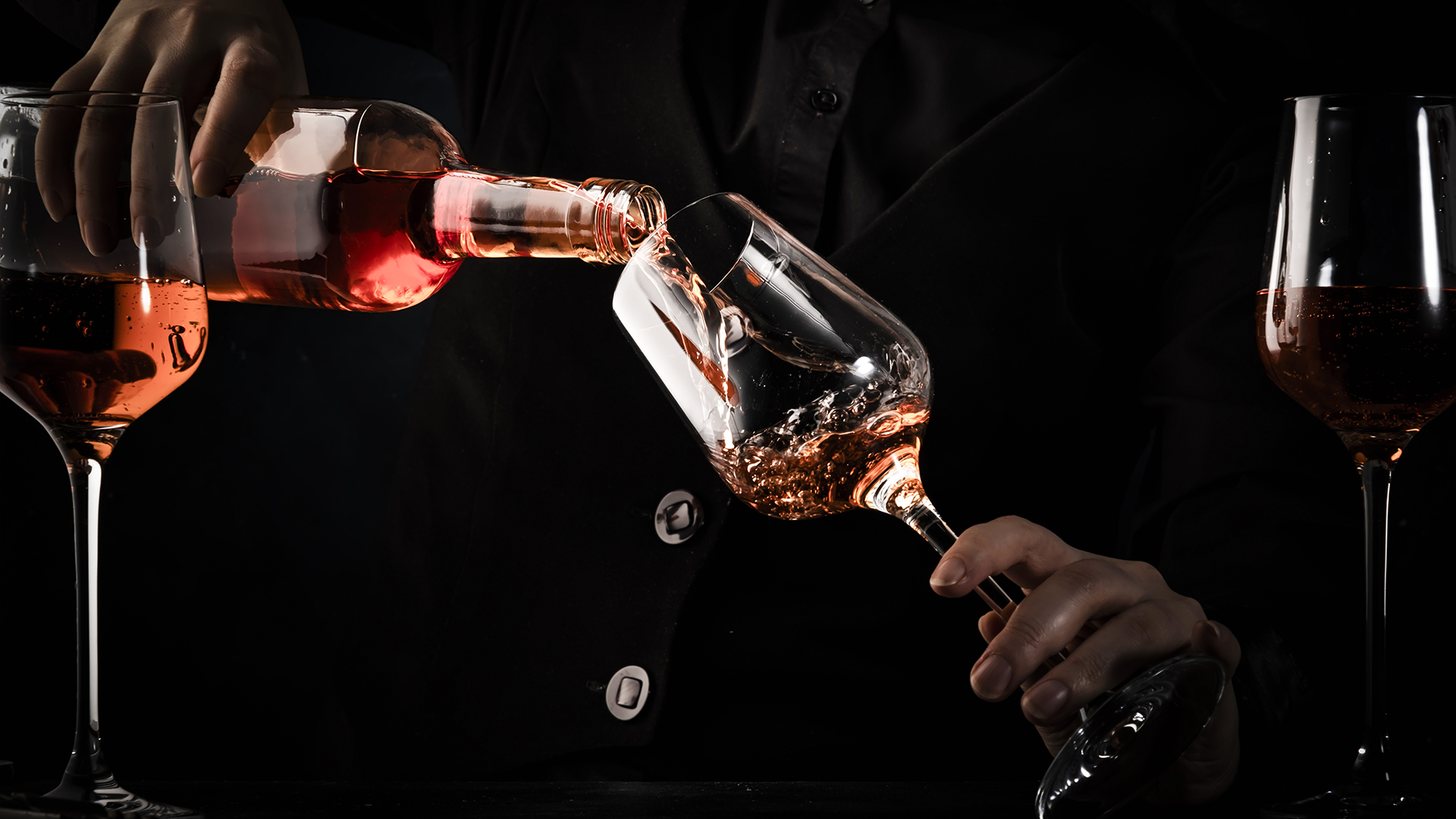 Wine in the Dark Wien