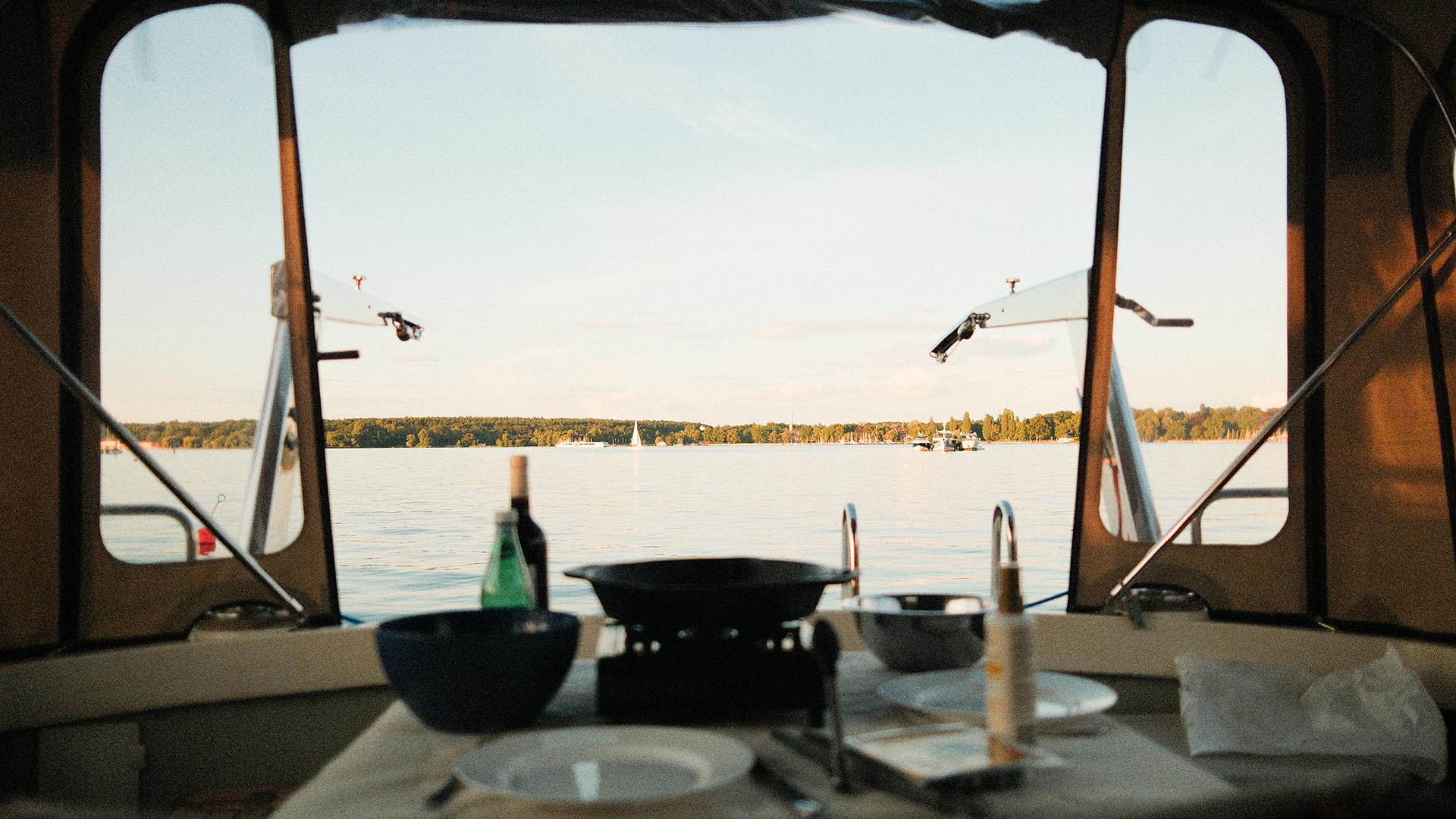 Yachttour mit Käsefondue Berlin für 4